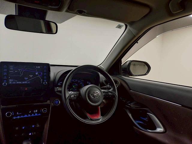 ヤリスクロス ＨＹＢＲＩＤ　Ｚ　禁煙車／バックカメラ／ブラインドスポット／レーダークルーズ／シートヒーター／ＥＴＣ／アップルカープレイ／ブレーキホールド／オートハイビーム／ＥＴＣ／レーンキープアシスト（52枚目）