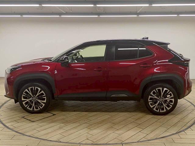 ヤリスクロス ＨＹＢＲＩＤ　Ｚ　禁煙車／バックカメラ／ブラインドスポット／レーダークルーズ／シートヒーター／ＥＴＣ／アップルカープレイ／ブレーキホールド／オートハイビーム／ＥＴＣ／レーンキープアシスト（68枚目）