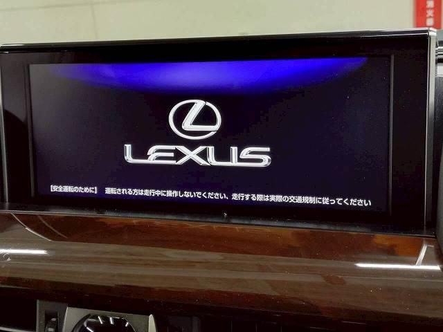 LX LX570 禁煙/サンルーフ/全周囲/電動リアゲート/ブラインドスポット/ヘッドアップディスプレイ/7人乗り/シートヒーター&シートクーラー/AC100V/ステアリングヒーター/後席シートヒーター(3枚目)