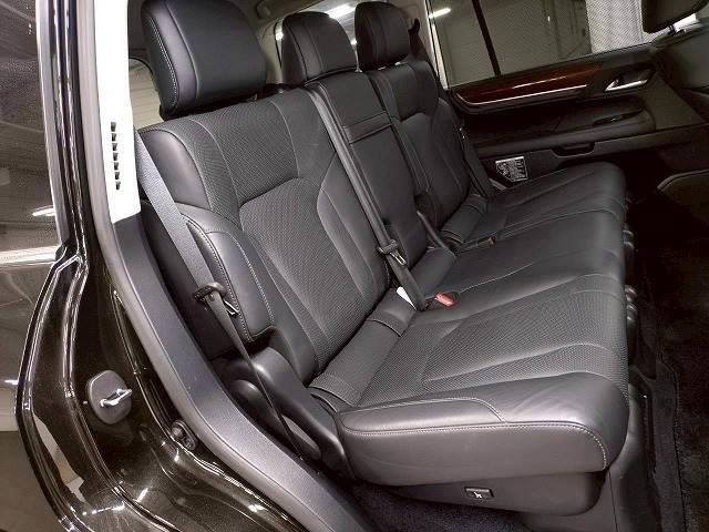 LX LX570 禁煙/サンルーフ/全周囲/電動リアゲート/ブラインドスポット/ヘッドアップディスプレイ/7人乗り/シートヒーター&シートクーラー/AC100V/ステアリングヒーター/後席シートヒーター(10枚目)