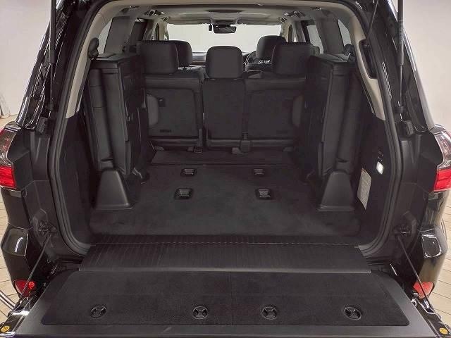 LX LX570 禁煙/サンルーフ/全周囲/電動リアゲート/ブラインドスポット/ヘッドアップディスプレイ/7人乗り/シートヒーター&シートクーラー/AC100V/ステアリングヒーター/後席シートヒーター(20枚目)