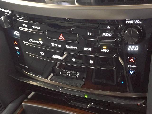 LX LX570 禁煙/サンルーフ/全周囲/電動リアゲート/ブラインドスポット/ヘッドアップディスプレイ/7人乗り/シートヒーター&シートクーラー/AC100V/ステアリングヒーター/後席シートヒーター(37枚目)