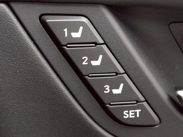 LX LX570 禁煙/サンルーフ/全周囲/電動リアゲート/ブラインドスポット/ヘッドアップディスプレイ/7人乗り/シートヒーター&シートクーラー/AC100V/ステアリングヒーター/後席シートヒーター(51枚目)