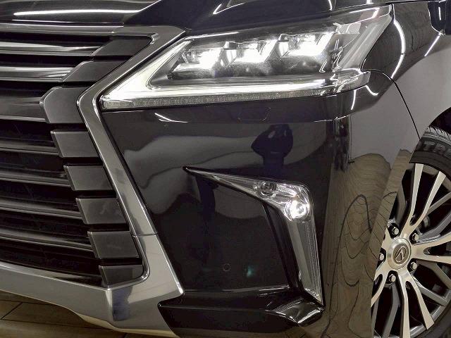 LX LX570 禁煙/サンルーフ/全周囲/電動リアゲート/ブラインドスポット/ヘッドアップディスプレイ/7人乗り/シートヒーター&シートクーラー/AC100V/ステアリングヒーター/後席シートヒーター(71枚目)