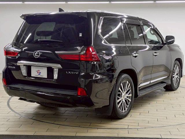 LX LX570 禁煙/サンルーフ/全周囲/電動リアゲート/ブラインドスポット/ヘッドアップディスプレイ/7人乗り/シートヒーター&シートクーラー/AC100V/ステアリングヒーター/後席シートヒーター(75枚目)