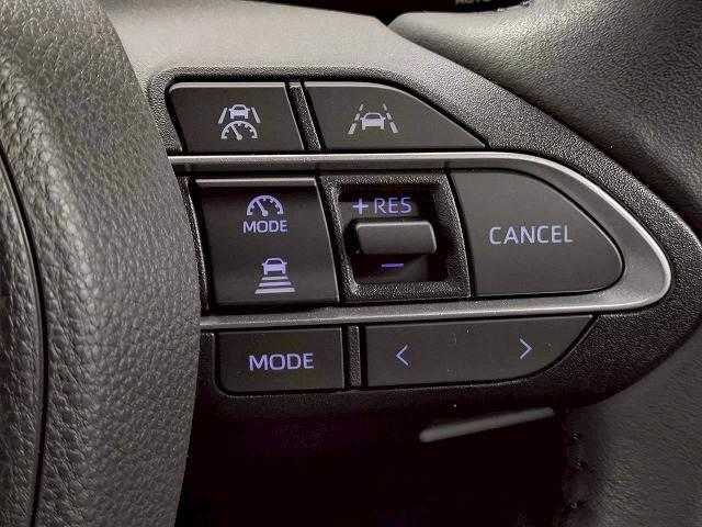 ヴォクシー S-Z 1オナ/14型有機ELフリップ/トヨタチームメイト/10.5インチ/シートヒーター/ETC/アップルカープレイ/レーダークルーズ/両側パワースライド/オートハイビーム/全周囲カメラ(7枚目)