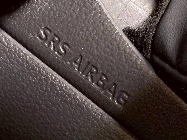 ヴォクシー S-Z 1オナ/14型有機ELフリップ/トヨタチームメイト/10.5インチ/シートヒーター/ETC/アップルカープレイ/レーダークルーズ/両側パワースライド/オートハイビーム/全周囲カメラ(46枚目)