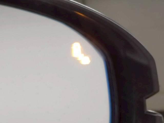 ヴェゼル e:HEV Z バックカメラ/レーダークルーズ/電動リアゲート/ブラインドスポット/ワイヤレス充電/アップルカープレイ/シートヒーター/禁煙車/パドルシフト/クリアランスソナー(6枚目)