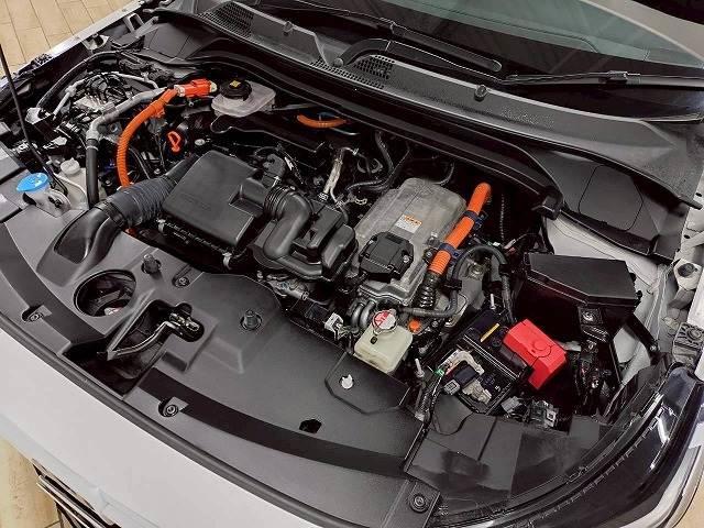 ヴェゼル e:HEV Z バックカメラ/レーダークルーズ/電動リアゲート/ブラインドスポット/ワイヤレス充電/アップルカープレイ/シートヒーター/禁煙車/パドルシフト/クリアランスソナー(15枚目)