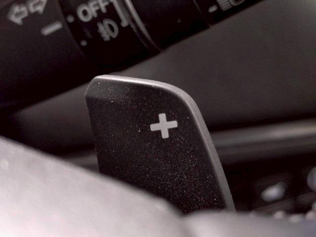 ヴェゼル e:HEV Z バックカメラ/レーダークルーズ/電動リアゲート/ブラインドスポット/ワイヤレス充電/アップルカープレイ/シートヒーター/禁煙車/パドルシフト/クリアランスソナー(25枚目)