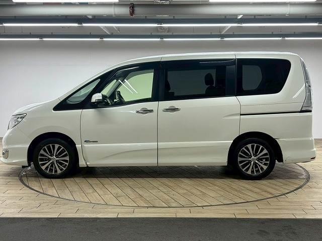 アクセスは、【大蔵谷インター】を降りてすぐ。最寄り駅は明石駅（ＪＲ山陽本線本線）となります。事前にご連絡を頂ければ、送迎も承ります。