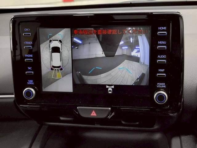 ヤリスクロス ＨＹＢＲＩＤ　Ｚ　禁煙／全周囲／レーダークルーズ／ＥＴＣ／ブラインドスポット／電動リアゲート／シートヒーター／アップルカープレイ／ステアリングヒーター／衝突軽減／ブレーキホールド（4枚目）
