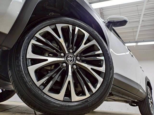 ヤリスクロス ＨＹＢＲＩＤ　Ｚ　禁煙／全周囲／レーダークルーズ／ＥＴＣ／ブラインドスポット／電動リアゲート／シートヒーター／アップルカープレイ／ステアリングヒーター／衝突軽減／ブレーキホールド（11枚目）