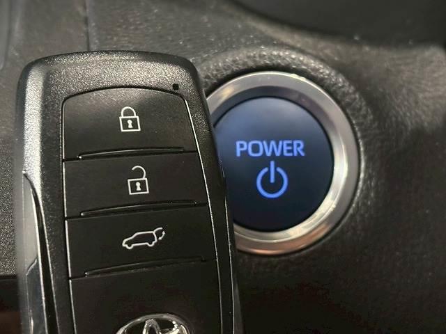 ヤリスクロス ＨＹＢＲＩＤ　Ｚ　禁煙／全周囲／レーダークルーズ／ＥＴＣ／ブラインドスポット／電動リアゲート／シートヒーター／アップルカープレイ／ステアリングヒーター／衝突軽減／ブレーキホールド（16枚目）