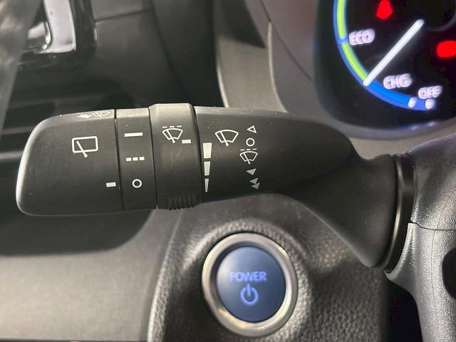 ヤリスクロス ＨＹＢＲＩＤ　Ｚ　禁煙／全周囲／レーダークルーズ／ＥＴＣ／ブラインドスポット／電動リアゲート／シートヒーター／アップルカープレイ／ステアリングヒーター／衝突軽減／ブレーキホールド（30枚目）