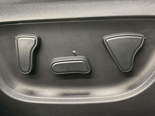 ヤリスクロス ＨＹＢＲＩＤ　Ｚ　禁煙／全周囲／レーダークルーズ／ＥＴＣ／ブラインドスポット／電動リアゲート／シートヒーター／アップルカープレイ／ステアリングヒーター／衝突軽減／ブレーキホールド（33枚目）