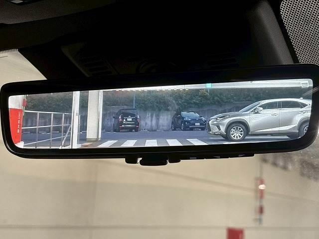 クラウンクロスオーバー ＲＳ　“Ａｄｖａｎｃｅｄ”　禁煙／サンルーフ／モデリスタ／全周囲／ＥＴＣ／デジタルミラー／アドバンスドパーク／ＡＣ１００Ｖ／電動リアゲート／ブラインドスポット／モデリスタアルミ／シートヒーター＆シートクーラー（5枚目）