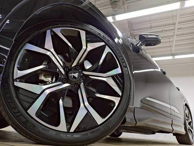 クラウンクロスオーバー ＲＳ　“Ａｄｖａｎｃｅｄ”　禁煙／サンルーフ／モデリスタ／全周囲／ＥＴＣ／デジタルミラー／アドバンスドパーク／ＡＣ１００Ｖ／電動リアゲート／ブラインドスポット／モデリスタアルミ／シートヒーター＆シートクーラー（12枚目）