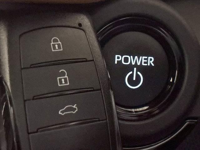 クラウンクロスオーバー ＲＳ　“Ａｄｖａｎｃｅｄ”　禁煙／サンルーフ／モデリスタ／全周囲／ＥＴＣ／デジタルミラー／アドバンスドパーク／ＡＣ１００Ｖ／電動リアゲート／ブラインドスポット／モデリスタアルミ／シートヒーター＆シートクーラー（16枚目）