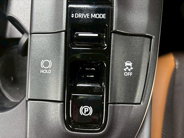 クラウンクロスオーバー ＲＳ　“Ａｄｖａｎｃｅｄ”　禁煙／サンルーフ／モデリスタ／全周囲／ＥＴＣ／デジタルミラー／アドバンスドパーク／ＡＣ１００Ｖ／電動リアゲート／ブラインドスポット／モデリスタアルミ／シートヒーター＆シートクーラー（38枚目）