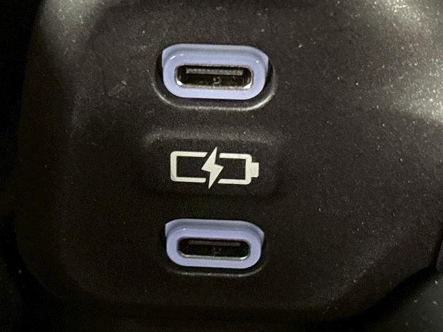 クラウンクロスオーバー ＲＳ　“Ａｄｖａｎｃｅｄ”　禁煙／サンルーフ／モデリスタ／全周囲／ＥＴＣ／デジタルミラー／アドバンスドパーク／ＡＣ１００Ｖ／電動リアゲート／ブラインドスポット／モデリスタアルミ／シートヒーター＆シートクーラー（43枚目）