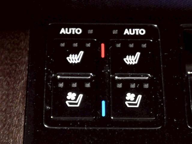 ＲＸ ＲＸ４５０ｈ　“ｖｅｒｓｉｏｎ　Ｌ”　禁煙車／全周囲／モデリスタ／サンルーフ／電動リアゲート／ヘッドアップディスプレイ／レーダークルーズ／ブラインドスポット／レーダークルーズ／ステアリングヒーター／後席シートヒーター（28枚目）