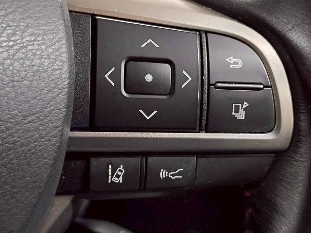 ＲＸ ＲＸ４５０ｈ　“ｖｅｒｓｉｏｎ　Ｌ”　禁煙車／全周囲／モデリスタ／サンルーフ／電動リアゲート／ヘッドアップディスプレイ／レーダークルーズ／ブラインドスポット／レーダークルーズ／ステアリングヒーター／後席シートヒーター（31枚目）