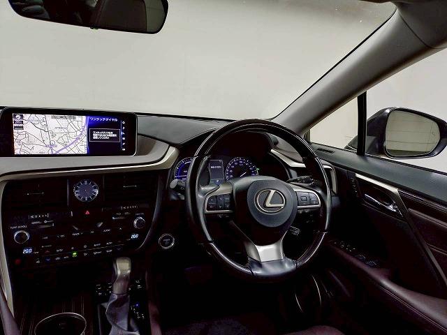 ＲＸ ＲＸ４５０ｈ　“ｖｅｒｓｉｏｎ　Ｌ”　禁煙車／全周囲／モデリスタ／サンルーフ／電動リアゲート／ヘッドアップディスプレイ／レーダークルーズ／ブラインドスポット／レーダークルーズ／ステアリングヒーター／後席シートヒーター（53枚目）