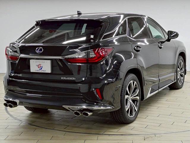 ＲＸ ＲＸ４５０ｈ　“ｖｅｒｓｉｏｎ　Ｌ”　禁煙車／全周囲／モデリスタ／サンルーフ／電動リアゲート／ヘッドアップディスプレイ／レーダークルーズ／ブラインドスポット／レーダークルーズ／ステアリングヒーター／後席シートヒーター（70枚目）