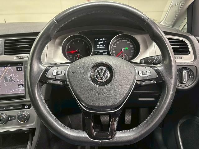 ゴルフヴァリアント ＴＳＩ　Ｃｏｍｆｏｒｔｌｉｎｅ　ＲＨＤ　禁煙車／レーダークルーズ／バックカメラ／メーカーナビ／ブレーキホールド／ステアリングスイッチ／パドルシフト／オートライト／ＣＤ・ＤＶＤ再生／オートエアコン／スマートキー（13枚目）