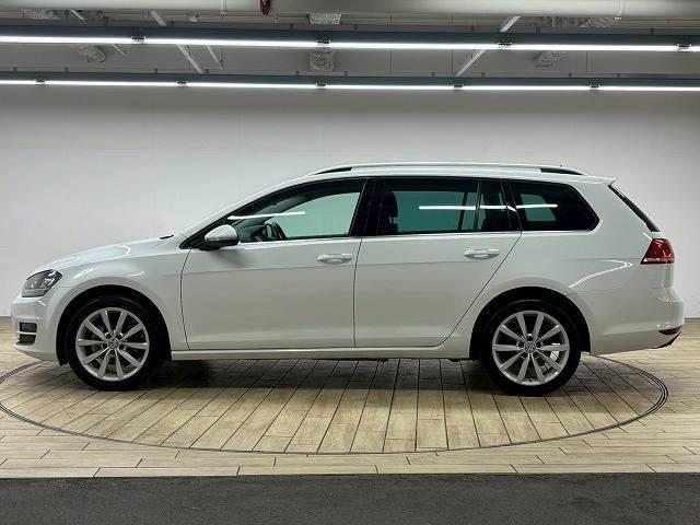 ゴルフヴァリアント ＴＳＩ　Ｃｏｍｆｏｒｔｌｉｎｅ　ＲＨＤ　禁煙車／レーダークルーズ／バックカメラ／メーカーナビ／ブレーキホールド／ステアリングスイッチ／パドルシフト／オートライト／ＣＤ・ＤＶＤ再生／オートエアコン／スマートキー（18枚目）