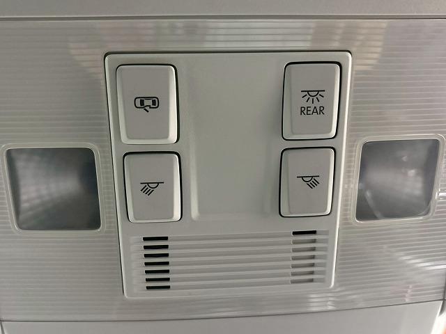 ゴルフヴァリアント ＴＳＩ　Ｃｏｍｆｏｒｔｌｉｎｅ　ＲＨＤ　禁煙車／レーダークルーズ／バックカメラ／メーカーナビ／ブレーキホールド／ステアリングスイッチ／パドルシフト／オートライト／ＣＤ・ＤＶＤ再生／オートエアコン／スマートキー（26枚目）