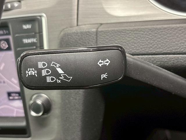 ゴルフヴァリアント ＴＳＩ　Ｃｏｍｆｏｒｔｌｉｎｅ　ＲＨＤ　禁煙車／レーダークルーズ／バックカメラ／メーカーナビ／ブレーキホールド／ステアリングスイッチ／パドルシフト／オートライト／ＣＤ・ＤＶＤ再生／オートエアコン／スマートキー（30枚目）