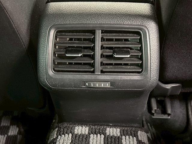 ゴルフヴァリアント ＴＳＩ　Ｃｏｍｆｏｒｔｌｉｎｅ　ＲＨＤ　禁煙車／レーダークルーズ／バックカメラ／メーカーナビ／ブレーキホールド／ステアリングスイッチ／パドルシフト／オートライト／ＣＤ・ＤＶＤ再生／オートエアコン／スマートキー（39枚目）