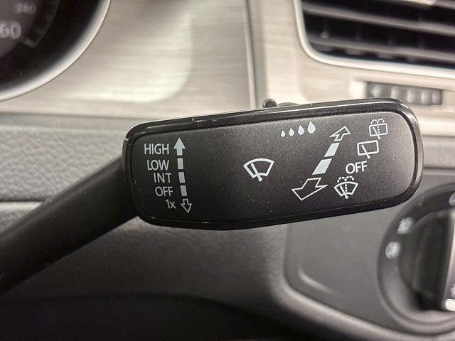 ゴルフヴァリアント ＴＳＩ　Ｃｏｍｆｏｒｔｌｉｎｅ　ＲＨＤ　禁煙車／レーダークルーズ／バックカメラ／メーカーナビ／ブレーキホールド／ステアリングスイッチ／パドルシフト／オートライト／ＣＤ・ＤＶＤ再生／オートエアコン／スマートキー（42枚目）