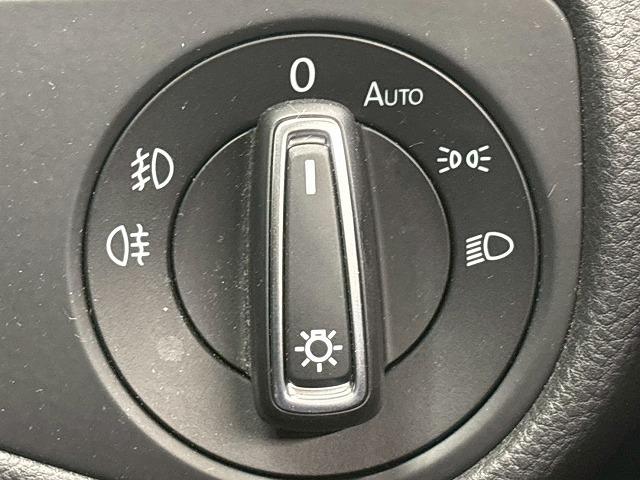 ゴルフヴァリアント ＴＳＩ　Ｃｏｍｆｏｒｔｌｉｎｅ　ＲＨＤ　禁煙車／レーダークルーズ／バックカメラ／メーカーナビ／ブレーキホールド／ステアリングスイッチ／パドルシフト／オートライト／ＣＤ・ＤＶＤ再生／オートエアコン／スマートキー（43枚目）