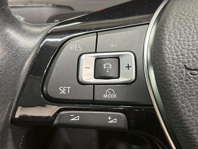 ゴルフヴァリアント ＴＳＩ　Ｃｏｍｆｏｒｔｌｉｎｅ　ＲＨＤ　禁煙車／レーダークルーズ／バックカメラ／メーカーナビ／ブレーキホールド／ステアリングスイッチ／パドルシフト／オートライト／ＣＤ・ＤＶＤ再生／オートエアコン／スマートキー（47枚目）