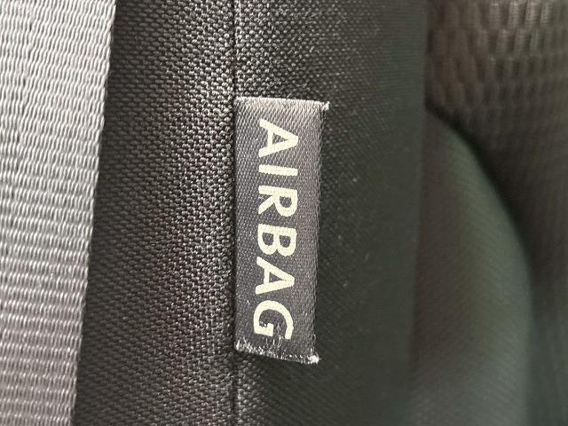 ゴルフヴァリアント ＴＳＩ　Ｃｏｍｆｏｒｔｌｉｎｅ　ＲＨＤ　禁煙車／レーダークルーズ／バックカメラ／メーカーナビ／ブレーキホールド／ステアリングスイッチ／パドルシフト／オートライト／ＣＤ・ＤＶＤ再生／オートエアコン／スマートキー（51枚目）