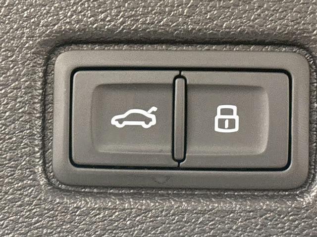 お問い合わせは０７８−９３９−４０９２まで。専門店だからこその知識・経験豊富な，熟練したスタッフ達が、お客様に最適な一台をご案内致します。