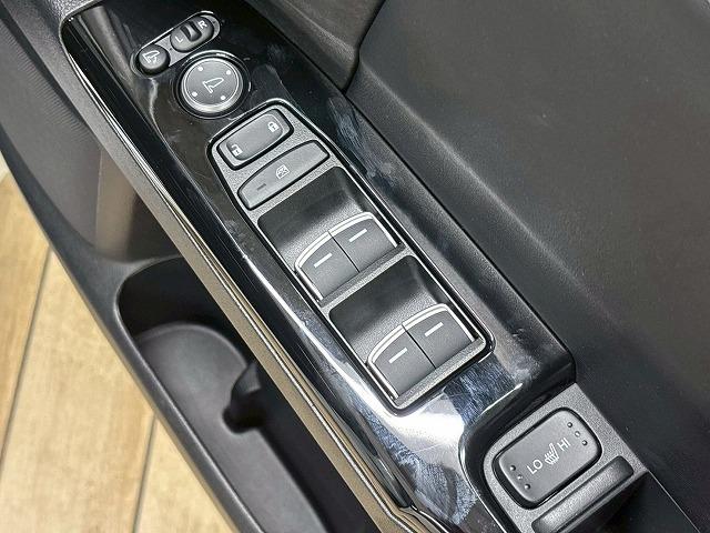 お問い合わせは０７８−９３９−４０９２まで。専門店だからこその知識・経験豊富な，熟練したスタッフ達が、お客様に最適な一台をご案内致します。