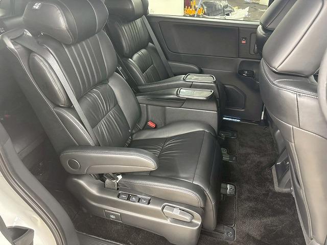 お問い合わせは０７８−９３９−４０９２まで。専門店だからこその知識・経験豊富な，熟練したスタッフ達が、お客様に最適な一台をご案内致します。