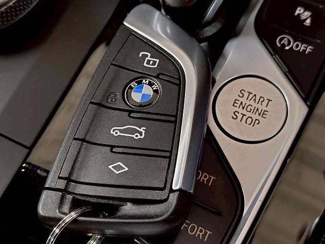 ２シリーズ ２１８ｄ　Ｍ　Ｓｐｏｒｔ　Ｅｄｉｔｉｏｎ　Ｊｏｙ＋　禁煙車／バックカメラ／レーダークルーズ／ＥＴＣ／バーチャルコックピット／パワーシート／インテリジェントセーフティ／クリアランスソナー／ブラインドスポット／ブレーキホールド／（16枚目）