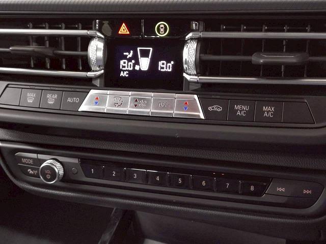 ２シリーズ ２１８ｄ　Ｍ　Ｓｐｏｒｔ　Ｅｄｉｔｉｏｎ　Ｊｏｙ＋　禁煙車／バックカメラ／レーダークルーズ／ＥＴＣ／バーチャルコックピット／パワーシート／インテリジェントセーフティ／クリアランスソナー／ブラインドスポット／ブレーキホールド／（42枚目）