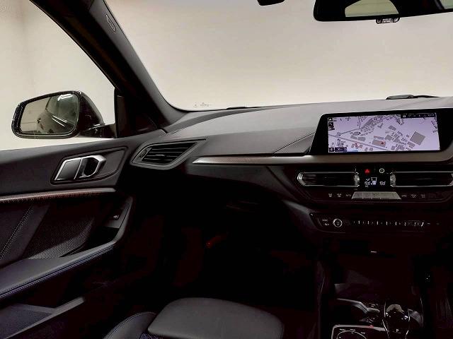 ２シリーズ ２１８ｄ　Ｍ　Ｓｐｏｒｔ　Ｅｄｉｔｉｏｎ　Ｊｏｙ＋　禁煙車／バックカメラ／レーダークルーズ／ＥＴＣ／バーチャルコックピット／パワーシート／インテリジェントセーフティ／クリアランスソナー／ブラインドスポット／ブレーキホールド／（54枚目）