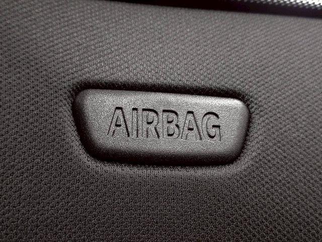 ２シリーズ ２１８ｄ　Ｍ　Ｓｐｏｒｔ　Ｅｄｉｔｉｏｎ　Ｊｏｙ＋　禁煙車／バックカメラ／レーダークルーズ／ＥＴＣ／バーチャルコックピット／パワーシート／インテリジェントセーフティ／クリアランスソナー／ブラインドスポット／ブレーキホールド／（62枚目）