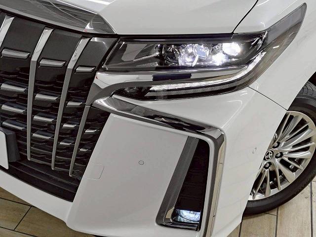 アルファードハイブリッド ＳＲ“Ｃ　パッケージ”　禁煙／全周囲／デジタルミラー／ＪＢＬ／ＥＴＣ／レーダークルーズ／メーカーナビ／電動リアゲート／シートヒーター＆シートクーラー／ステアリングヒーター／両側パワースライド／（67枚目）