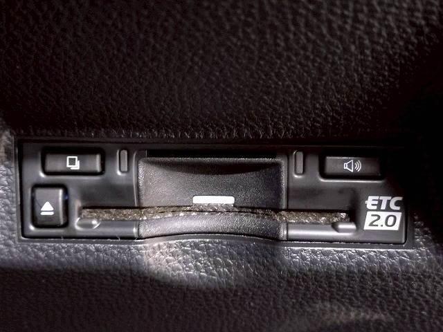 ヤリスクロス ＨＹＢＲＩＤ　Ｚ　ウルバーノ　禁煙車／全周囲／ブラインドスポット／ＥＴＣ／レーダークルーズ／シートヒーター／アップルカープレイ／ステアリングヒーター／ブレーキホールド／パワーシート／オートハイビーム（13枚目）