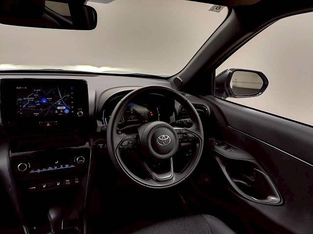 ヤリスクロス ＨＹＢＲＩＤ　Ｚ　ウルバーノ　禁煙車／全周囲／ブラインドスポット／ＥＴＣ／レーダークルーズ／シートヒーター／アップルカープレイ／ステアリングヒーター／ブレーキホールド／パワーシート／オートハイビーム（47枚目）