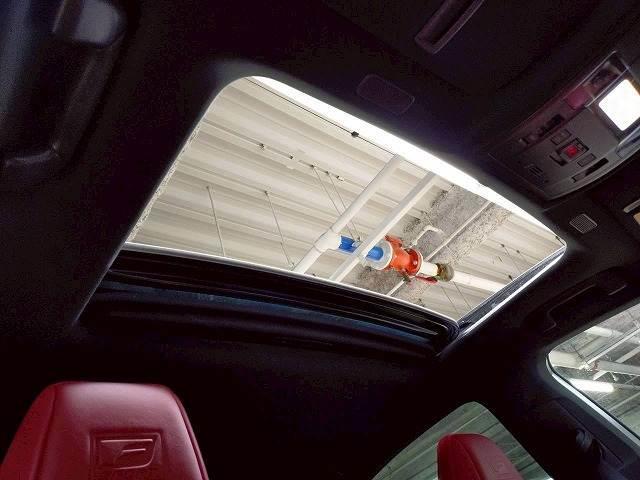 ＥＳ ＥＳ３００ｈ　“Ｆ　ＳＰＯＲＴ”　禁煙／サンルーフ／レーダークルーズ／ＡＣ１００Ｖ／電動リアゲート／ブラインドスポット／ＥＴＣ／シートヒーター＆シートクーラー／ステアリイングスイッチ／ＣＤ・ＤＶＤ再生／パドルシフト（4枚目）