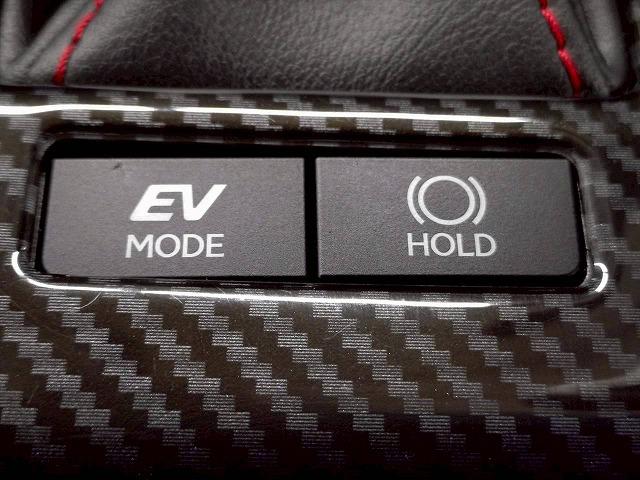 ＥＳ ＥＳ３００ｈ　“Ｆ　ＳＰＯＲＴ”　禁煙／サンルーフ／レーダークルーズ／ＡＣ１００Ｖ／電動リアゲート／ブラインドスポット／ＥＴＣ／シートヒーター＆シートクーラー／ステアリイングスイッチ／ＣＤ・ＤＶＤ再生／パドルシフト（49枚目）